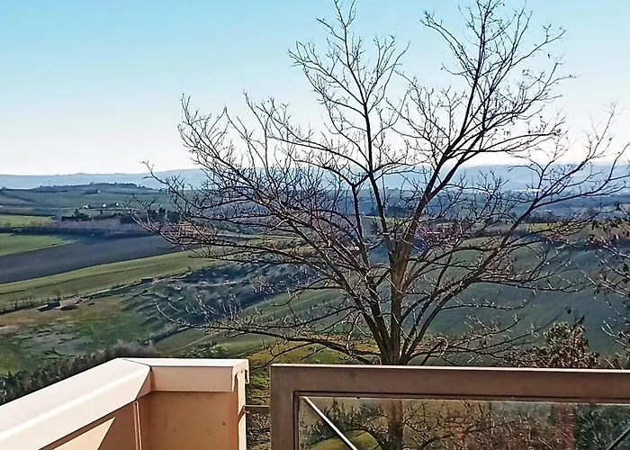 Guest house Che Vista! 3*